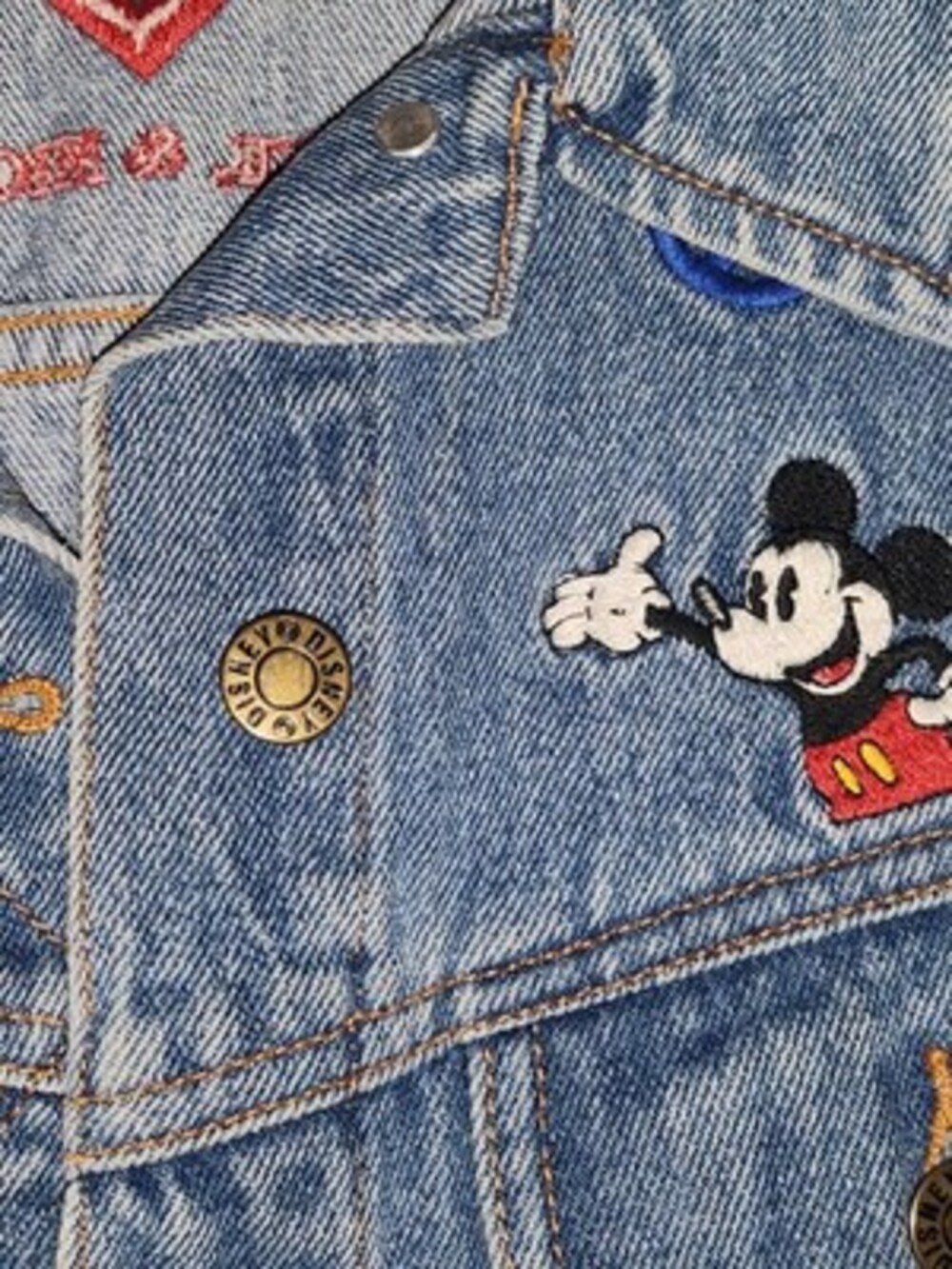Disney Store Denim Vest Mickey Mouse Embroidered Peace & Hearts Womens Size M - Picture 4 of 6